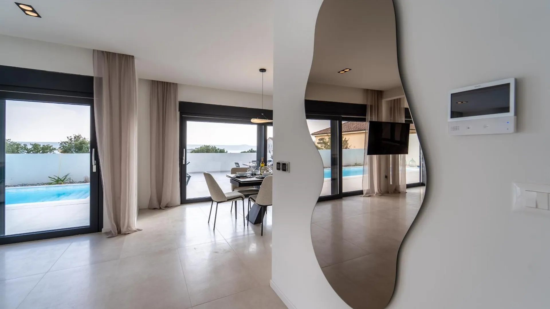 Villa Mia With Heated Pool Maslenica