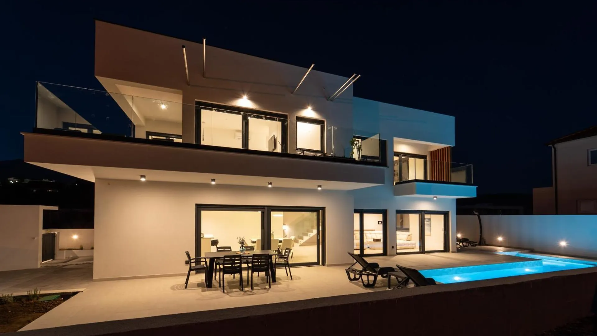 Villa Mia With Heated Pool Maslenica